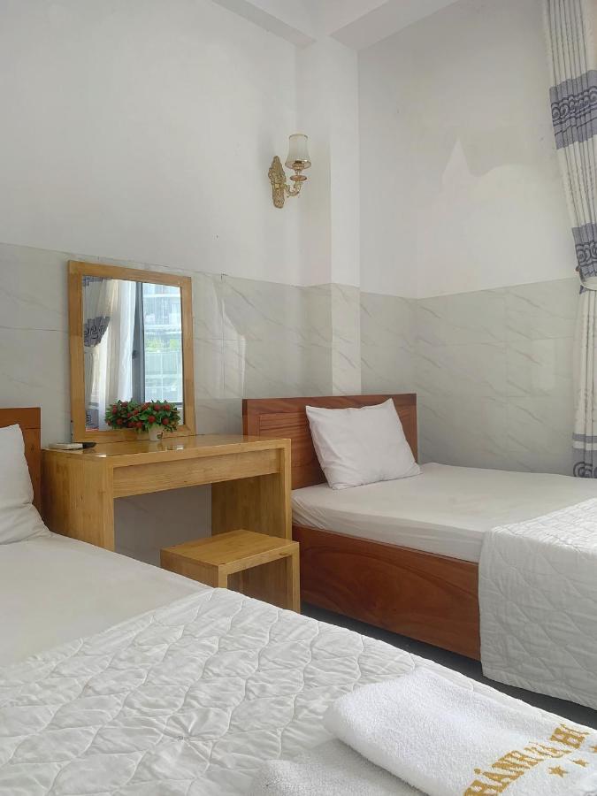 Khanh Ha Hotel Нячанг Экстерьер фото